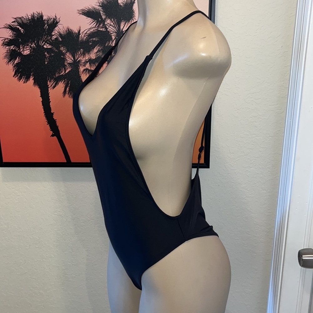 Nasty Gal Cut Out Back Sexy Swimsuit - Picture 4 of 6
